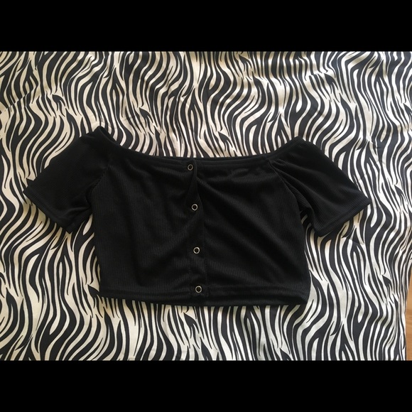 NWT Pretty Little Thing Black Popper top - Picture 5 of 5